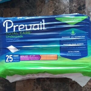 Prevail Total Care Underpads - Blue and Green